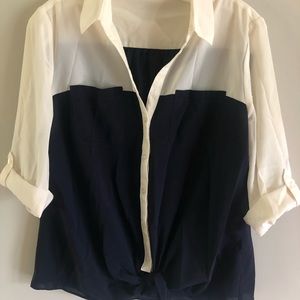3/4 length navy & off white block colored blouse